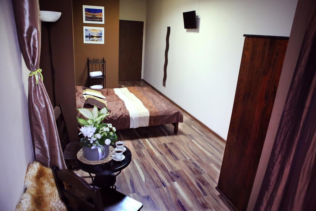 Hostel Royal *